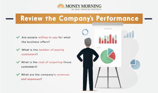 Key factors to look for in a startup to invest in; #4 "Review the Company's Performance" graphic